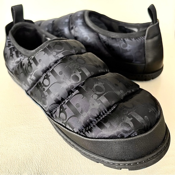 ✨NEW IN BOX✨ Black Dior Slippers - Picture 1 of 14